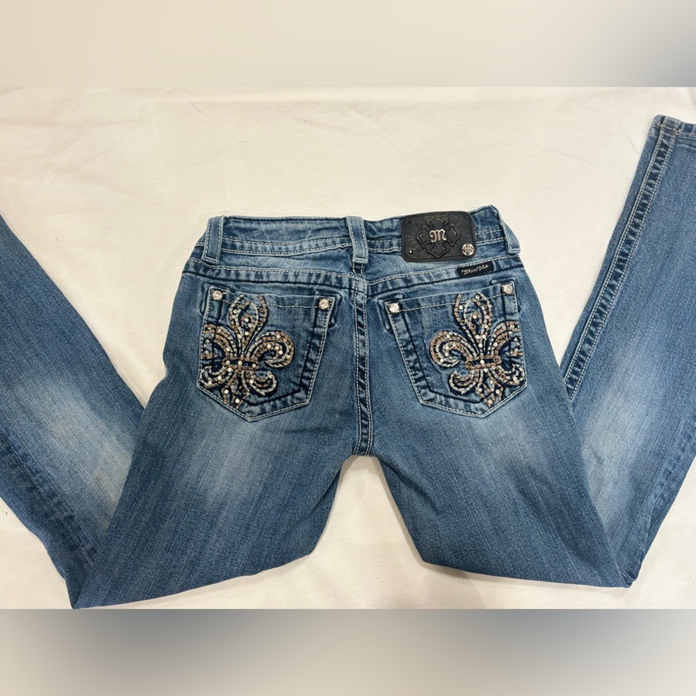 Good quality y2k size 26 Mimi jeans black label
